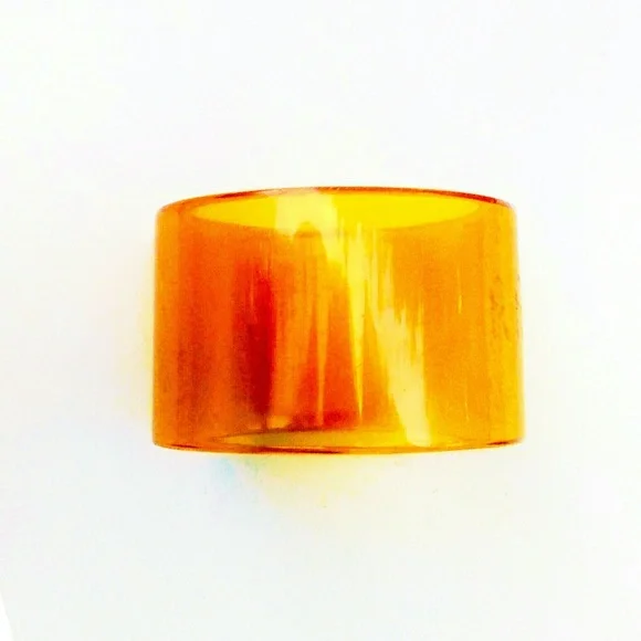 Wide, Oversized Vintage Bakelite Bangle Bracelet - Picture 3 of 4
